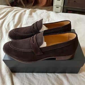 Beckett Simmon size 12 handmade loafers in brown Suede NWT never worn